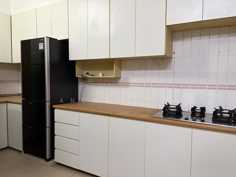 887A Tampines Street 81, 887A Tampines Street 81, Pasir Ris / Tampines, 2 Bedrooms, 1,119 sqft, HDB Flat For Rent, by Angela Kiew, 21474500 - Kitchen - PropertyGuru.com.sg