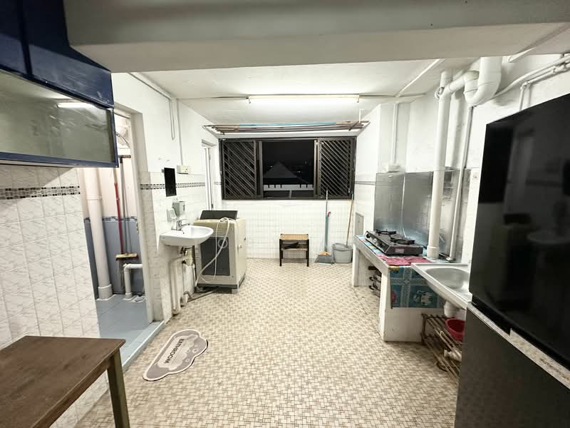 32 Holland Close, 32 Holland Close, 2 Bedrooms, 635 sqft, HDB Flat For Rent, by Toby Aw, 21474904 - PropertyGuru.com.sg