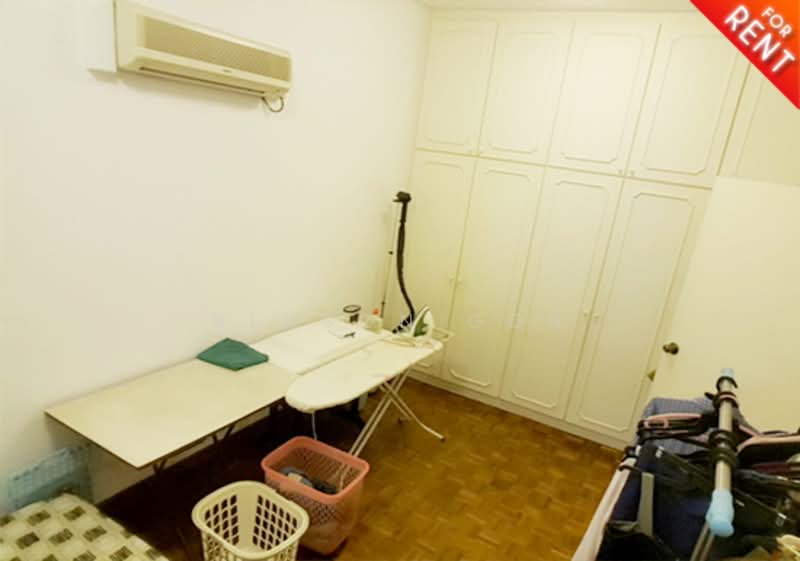 Crowhurst Drive Lovingly Maintained Semi-D, Crowhurst Drive, 3 Bedrooms, 3,000 sqft, Semi-Detached House For Rent, by Benson Goh, 21476549 - PropertyGuru.com.sg