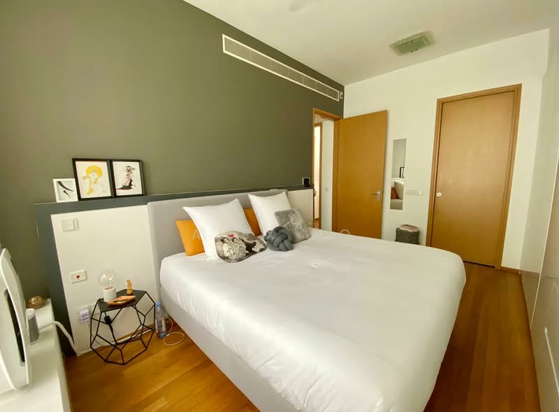 Helios Residences, 15 Cairnhill Circle, 2 Bedrooms, 1,281 sqft, Apartment For Rent, by Alex Ho, 21479109 - PropertyGuru.com.sg