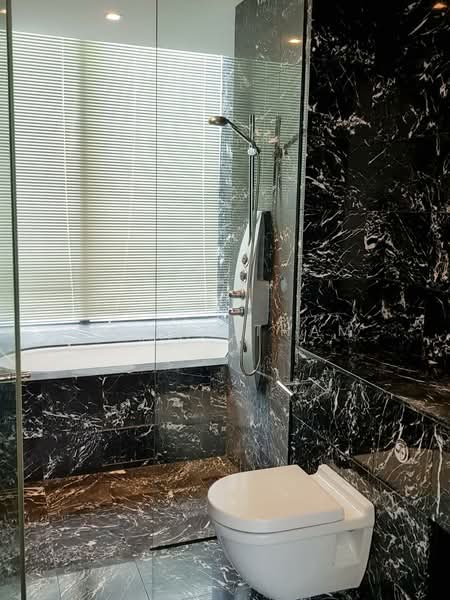 Helios Residences, 15 Cairnhill Circle, 3 Bedrooms, 1,281 sqft, Apartment For Rent, by Ronda Tham, 21479785 - PropertyGuru.com.sg
