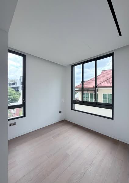 10 Evelyn, 10 Evelyn Road, 1 Bedroom, 495 sqft, Condominium For Sale, by Adrian Chay, 21485532 - PropertyGuru.com.sg