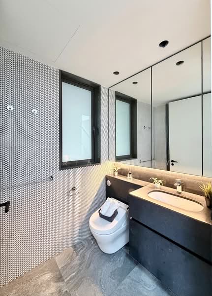 10 Evelyn, 10 Evelyn Road, 3 Bedrooms, 1,410 sqft, Condominium For Sale, by Adrian Chay, 21485537 - PropertyGuru.com.sg