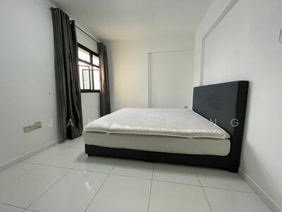 For Rent - 482 Admiralty Link