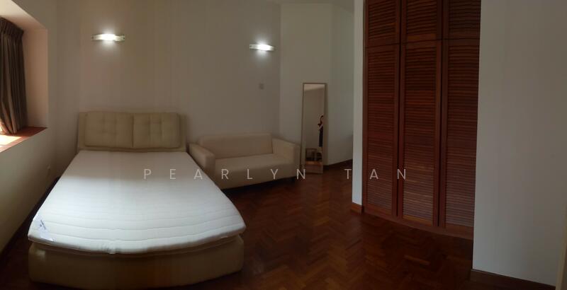 For Rent - Lloyd Court