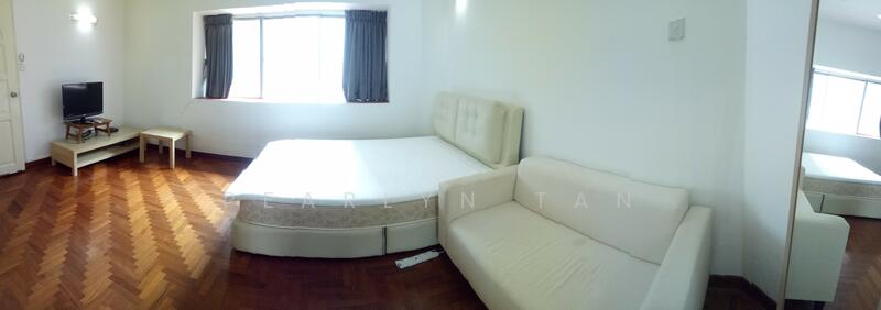 For Rent - Lloyd Court