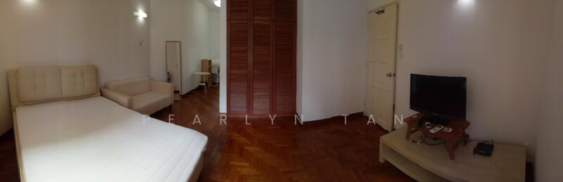 For Rent - Lloyd Court