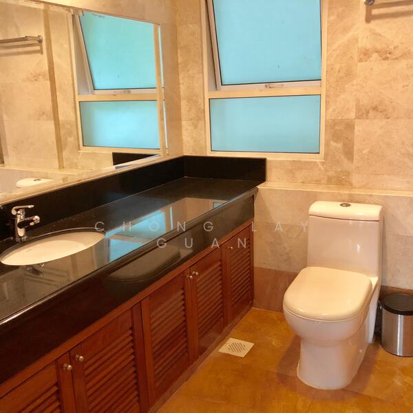 For Rent - Pepys Hill Condo