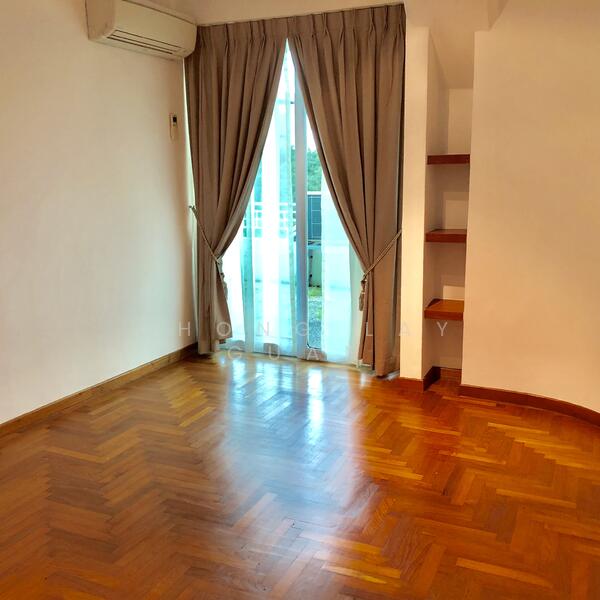 For Rent - Pepys Hill Condo