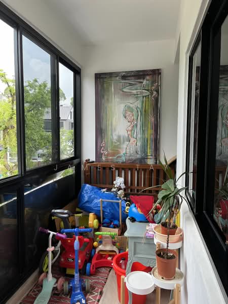 21 Eng Kong terrace, Eng Kong terrace, 4 Bedrooms, 1,700 sqft, Walk-up Apartment For Rent, by James Tay, 21502775 - PropertyGuru.com.sg