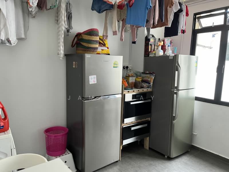 21 Eng Kong terrace, Eng Kong terrace, 4 Bedrooms, 1,700 sqft, Walk-up Apartment For Rent, by James Tay, 21502775 - PropertyGuru.com.sg