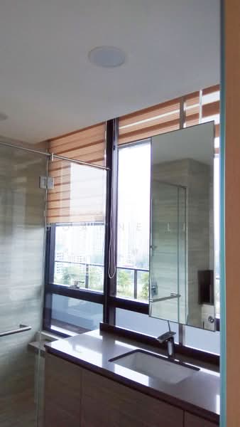 The Crest, 101 Prince Charles Crescent, 3 Bedrooms, 1,389 sqft, Condominium For Rent, by Joanne Li, 21502934 - PropertyGuru.com.sg