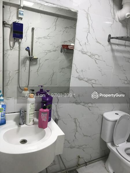 For Rent - 1 Queen's Road