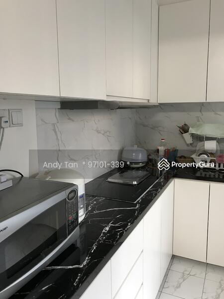 For Rent - 1 Queen's Road