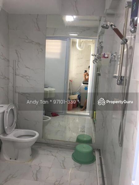 For Rent - 1 Queen's Road