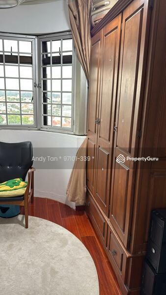 For Rent - 1 Queen's Road