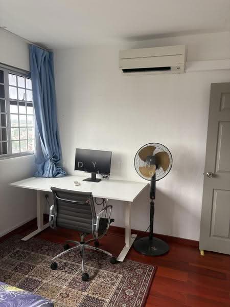 1 Queen's Road, 1 Queen's Road, Tanglin / Holland / Bukit Timah, Room Rental, 120 sqft, HDB Flat For Rent, by Andy Tan * 97101-339 *, 21504290 - Study - PropertyGuru.com.sg
