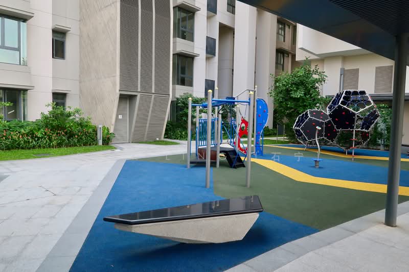 Highline Residences, 1 Kim Tian Road, 2 Bedrooms, 667 sqft, Condominium For Rent, by Ling Shek, 21506505 - PropertyGuru.com.sg