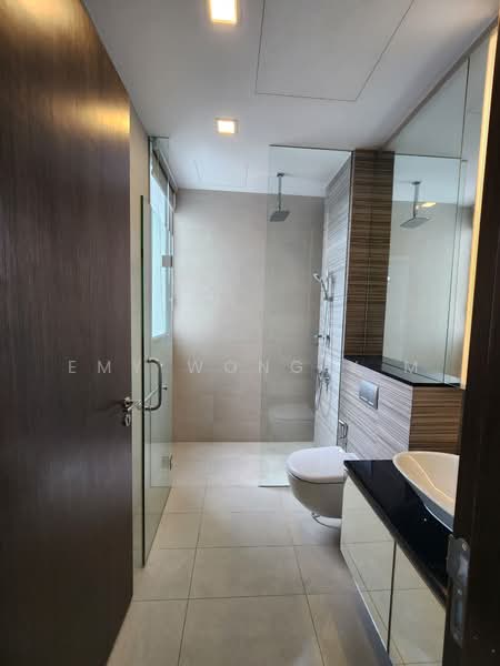 Kallang Riverside, 51 Kampong Bugis, 2 Bedrooms, 1,001 sqft, Condominium For Rent, by Emy Wong Y M, 21507607 - PropertyGuru.com.sg