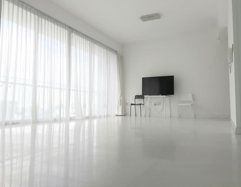 Cairnhill Residences, 31 Cairnhill Circle, 3 Bedrooms, 1,238 sqft, Apartment For Rent, by Adrian Chay, 21507667 - PropertyGuru.com.sg