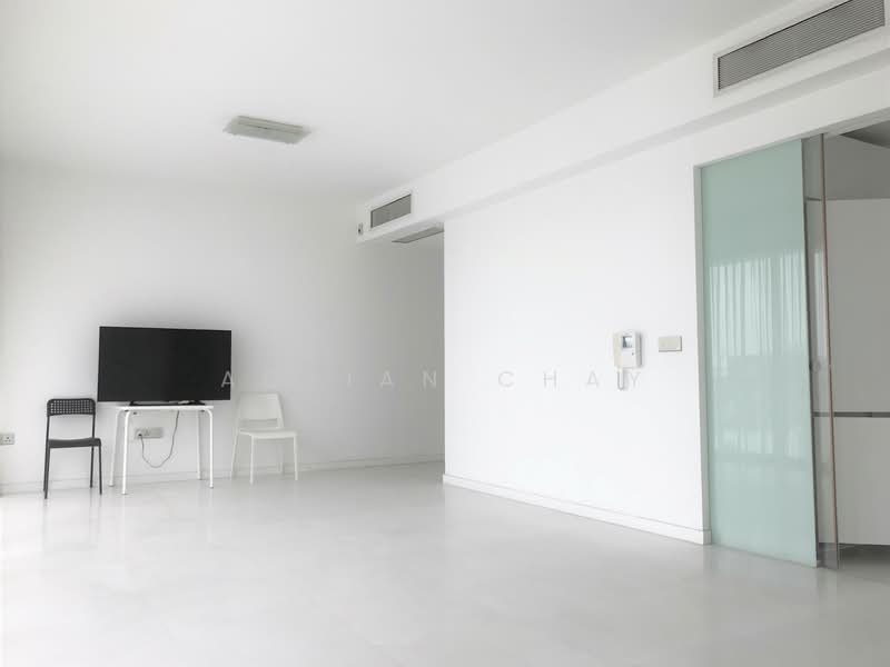 Cairnhill Residences, 31 Cairnhill Circle, 3 Bedrooms, 1,238 sqft, Apartment For Rent, by Adrian Chay, 21507667 - PropertyGuru.com.sg