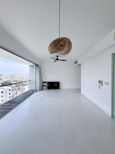 Cairnhill Residences, 31 Cairnhill Circle, Orchard / River Valley, 3 Bedrooms, 1,238 sqft, Apartment For Rent, by Adrian Chay, 21507667 - PropertyGuru.com.sg