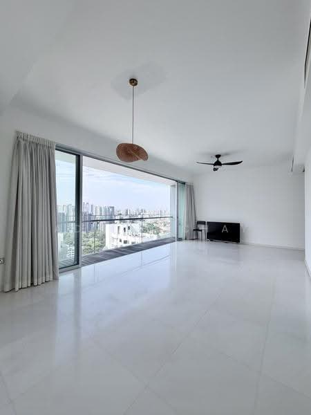Cairnhill Residences, 31 Cairnhill Circle, Orchard / River Valley, 3 Bedrooms, 1,238 sqft, Apartment For Rent, by Adrian Chay, 21507667 - PropertyGuru.com.sg