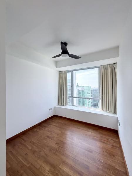 Cairnhill Residences, 31 Cairnhill Circle, Orchard / River Valley, 3 Bedrooms, 1,238 sqft, Apartment For Rent, by Adrian Chay, 21507667 - PropertyGuru.com.sg