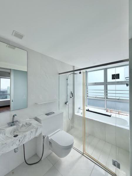 Cairnhill Residences, 31 Cairnhill Circle, Orchard / River Valley, 3 Bedrooms, 1,238 sqft, Apartment For Rent, by Adrian Chay, 21507667 - PropertyGuru.com.sg