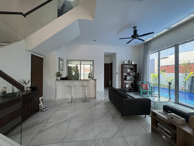 Modern & Renovated Semi D with Swimming Pool, Chartwell Drive, 6 Bedrooms, 5,500 sqft, Semi-Detached House For Rent, by Shandy Tong, 21509163 - PropertyGuru.com.sg