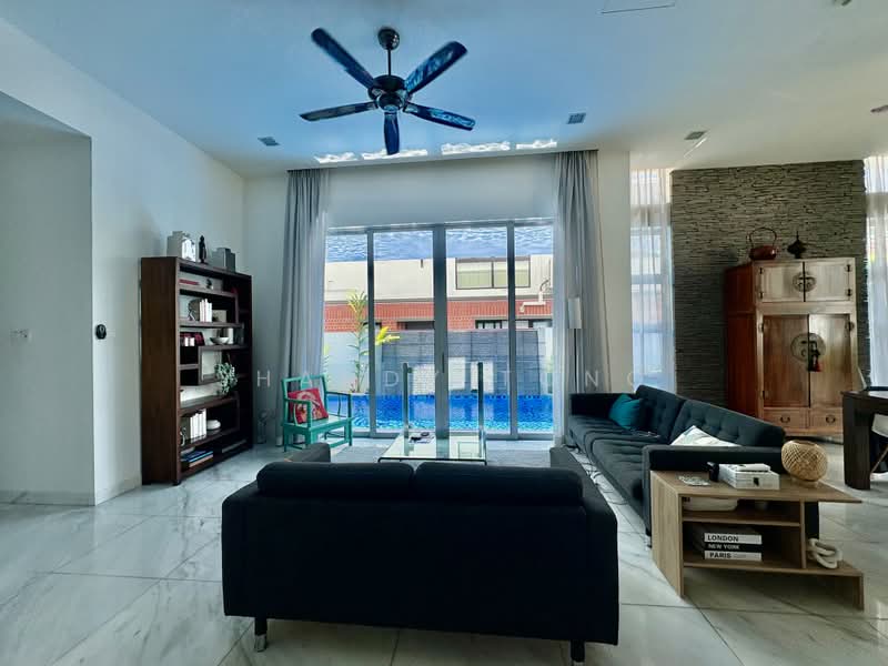 Modern & Renovated Semi D with Swimming Pool, Chartwell Drive, 6 Bedrooms, 5,500 sqft, Semi-Detached House For Rent, by Shandy Tong, 21509163 - PropertyGuru.com.sg