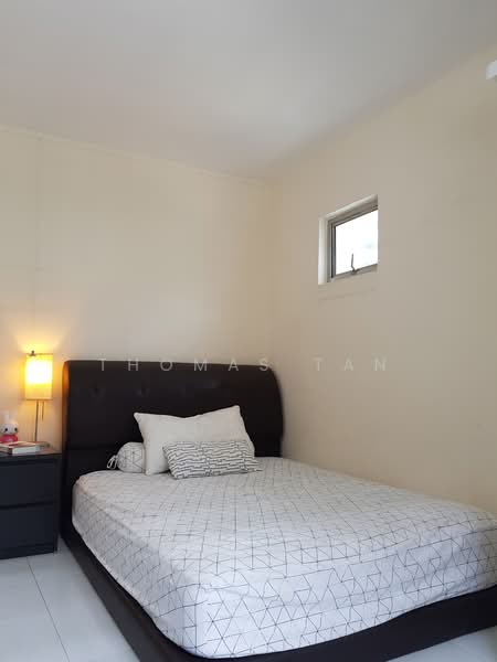 For Rent - 250B Compassvale Street