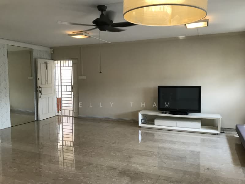 317 Sembawang Vista, 317 Sembawang Vista, 3 Bedrooms, 1,303 sqft, HDB Flat For Rent, by Kelly Tham, 21511899 - Living Hall - PropertyGuru.com.sg