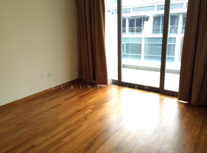 Bedroom 4 with balcony
