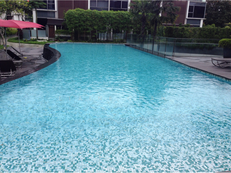 Lovely family pool