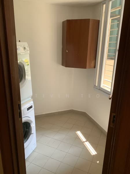 Valley Park, 483 River Valley Road, 3 Bedrooms, 1,496 sqft, Condominium For Rent, by Steven Teo, 21516655 - PropertyGuru.com.sg