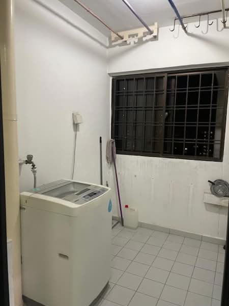670 Choa Chu Kang Crescent, 670 Choa Chu Kang Crescent, 3 Bedrooms, 1,119 sqft, HDB Flat For Rent, by Chen Xiu Qiong, 21522539 - PropertyGuru.com.sg