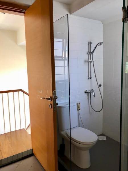 Ventana, 95 Pasir Panjang Hill, Buona Vista / West Coast / Clementi New Town, 3 Bedrooms, 2,185 sqft, Apartment For Rent, by Michele Cabasug, 21523236 - Bathroom - PropertyGuru.com.sg