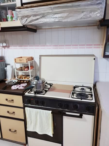 870 Tampines Street 83, 870 Tampines Street 83, Room Rental, 150 sqft, HDB Flat For Rent, by Wendy Koh, 21526971 - PropertyGuru.com.sg