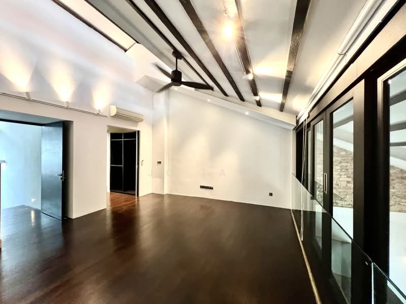 For Rent - CONSERVATION GEM: BLAIR ROAD SHOPHOUSE RENOVATED WITH ROOFTOP TERRACE