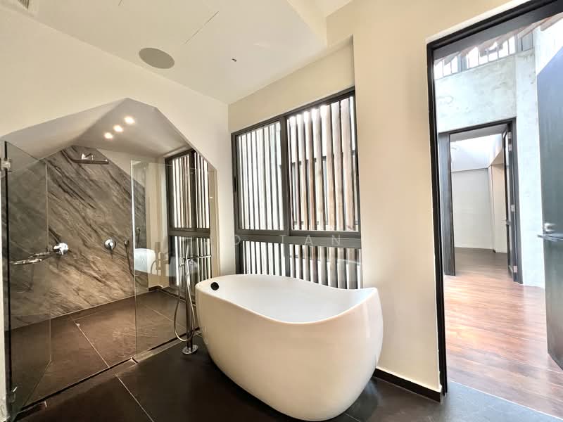 For Rent - CONSERVATION GEM: BLAIR ROAD SHOPHOUSE RENOVATED WITH ROOFTOP TERRACE