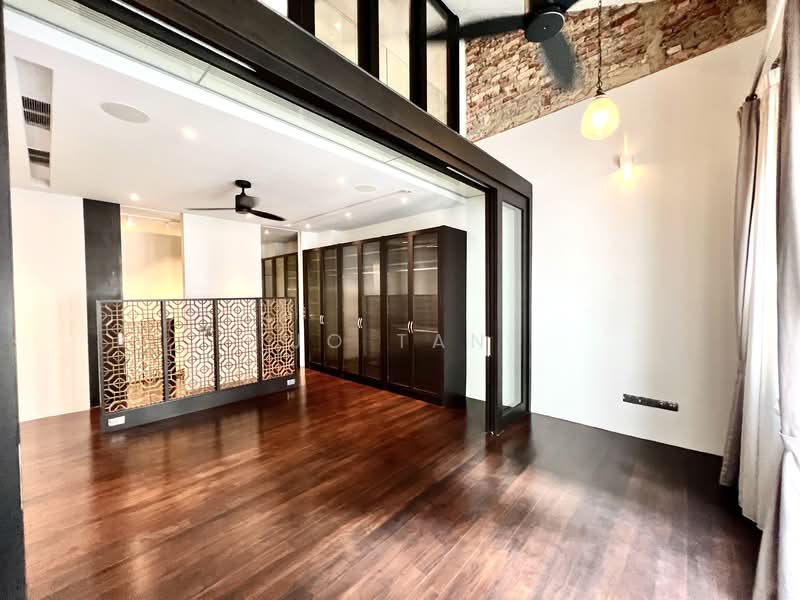 For Rent - CONSERVATION GEM: BLAIR ROAD SHOPHOUSE RENOVATED WITH ROOFTOP TERRACE