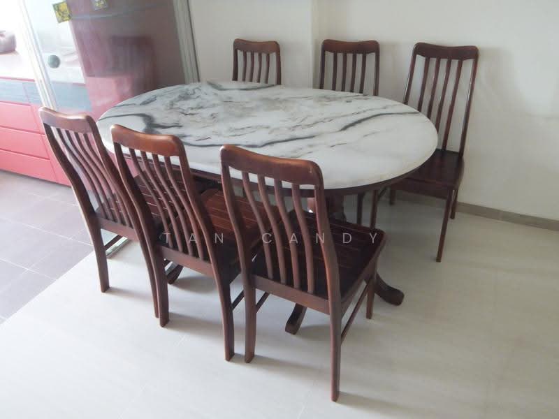 58 Dakota Crescent, 58 Dakota Crescent, Eunos / Geylang / Paya Lebar, 2 Bedrooms, 797 sqft, HDB Flat For Rent, by Candy Tan, 21528822 - Dining area - PropertyGuru.com.sg