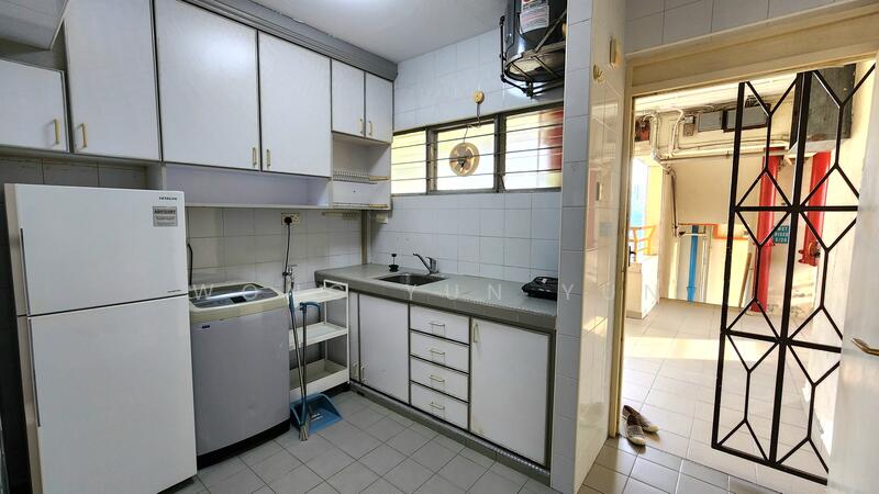 For Rent - People's Park Complex