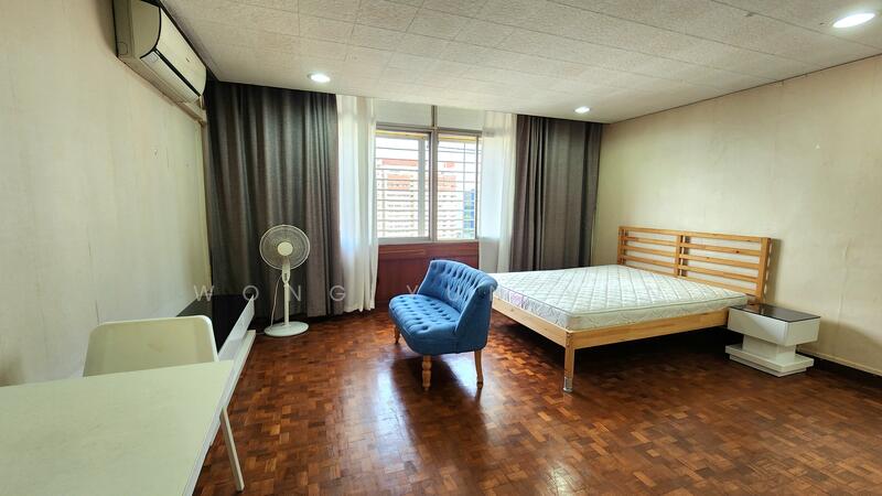 For Rent - People's Park Complex