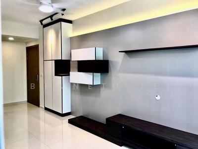 For Rent - The Palette