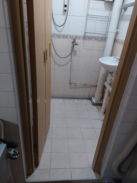 1 Dover Road, 1 Dover Road, 1 Bedroom, 180 sqft, HDB Flat For Rent, by Julie Kong, 21531339 - PropertyGuru.com.sg