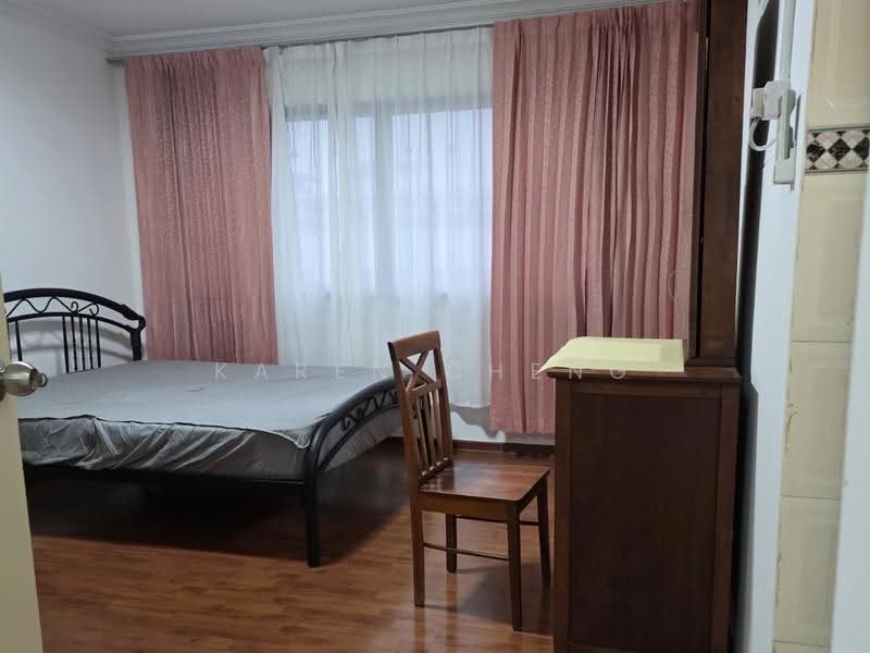 135 Cashew Road, 135 Cashew Road, Dairy Farm / Bukit Panjang / Choa Chu Kang, 3 Bedrooms, 1,614 sqft, HDB Flat For Rent, by Karen Cheng, 21531950 - Bedroom - PropertyGuru.com.sg