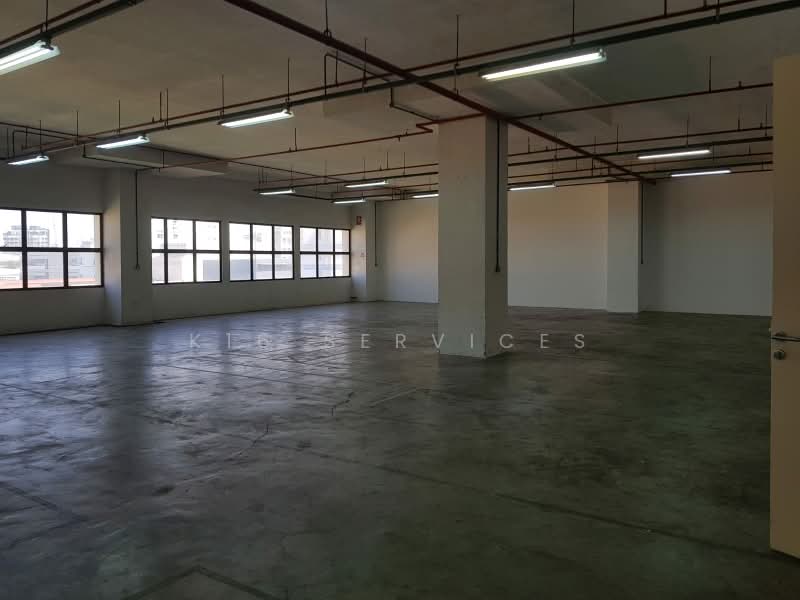 Uniplas Building, 132 Joo Seng Road, 7,470 sqft, Light Industrial (B1) For Rent, by Tham, 21532906 - CommercialGuru.com.sg