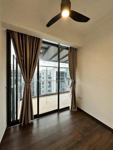 For Rent - The Luxurie